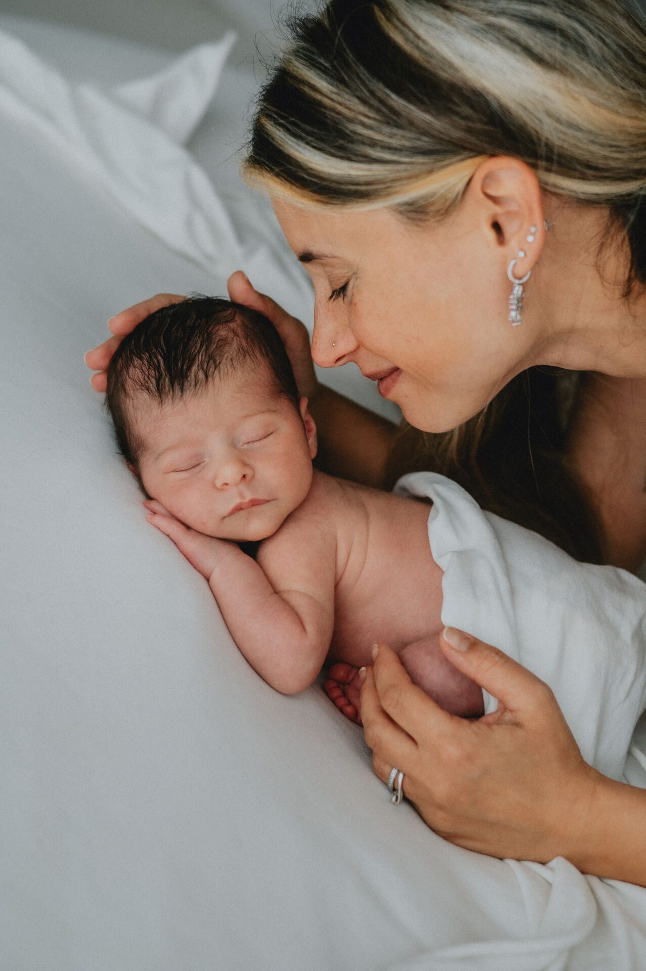 Neonata durante sessione fotografica newborn